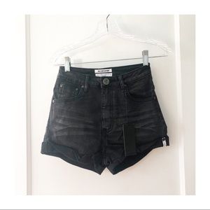 NWT One by One Teaspoon Harlett Shorts
